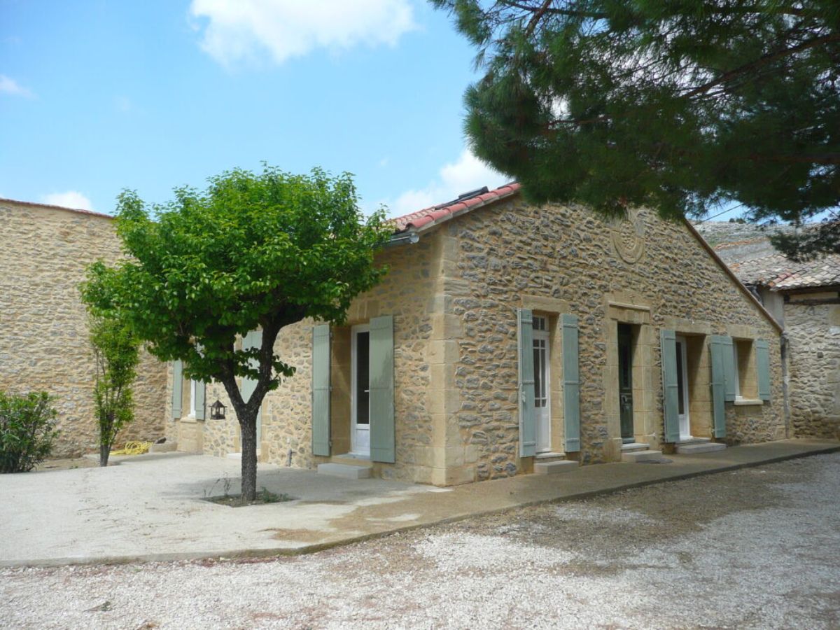 renovation facade imitation pierre