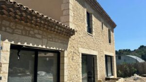 facadier monteux imitation pierre