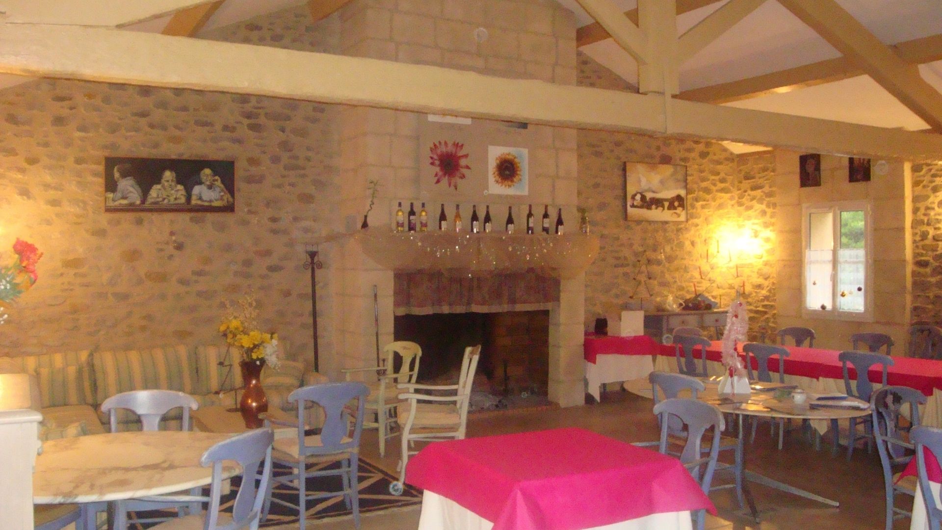 renovation interieur imitation pierre decoration
